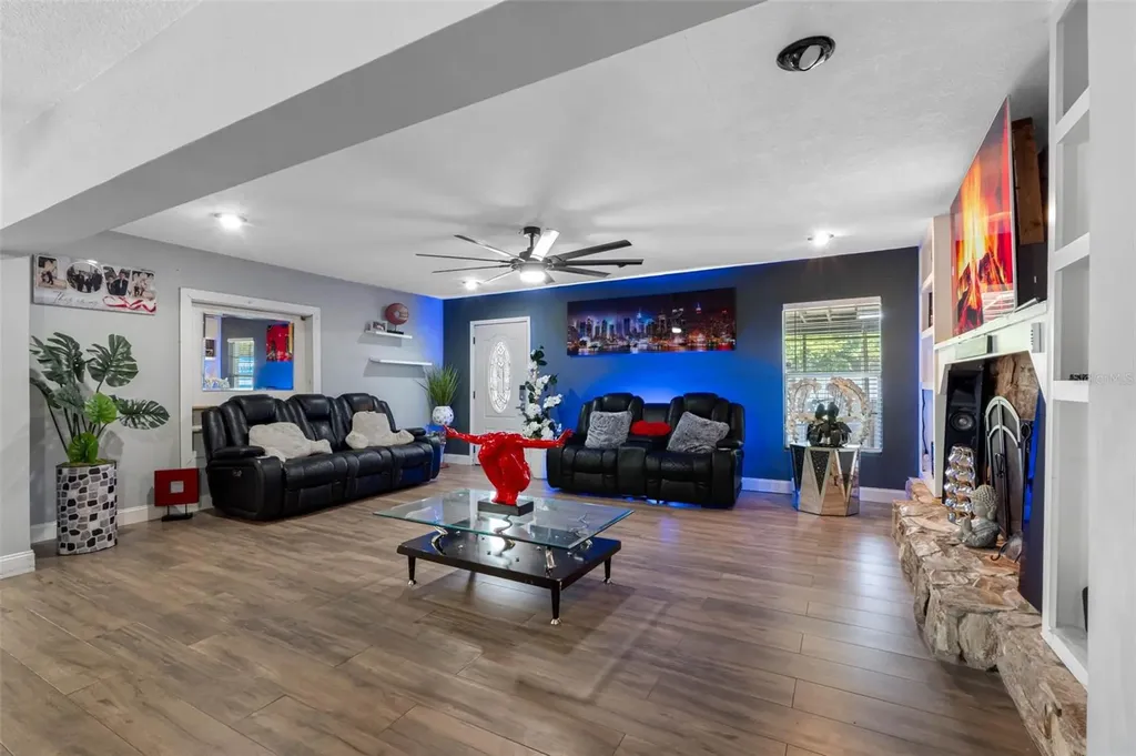 5515 Lake Le Clare Road Lutz FL 33558