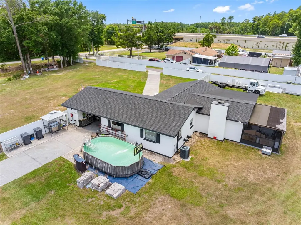 5515 Lake Le Clare Road Lutz FL 33558