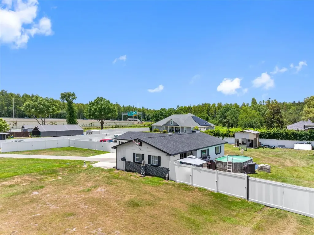 5515 Lake Le Clare Road Lutz FL 33558
