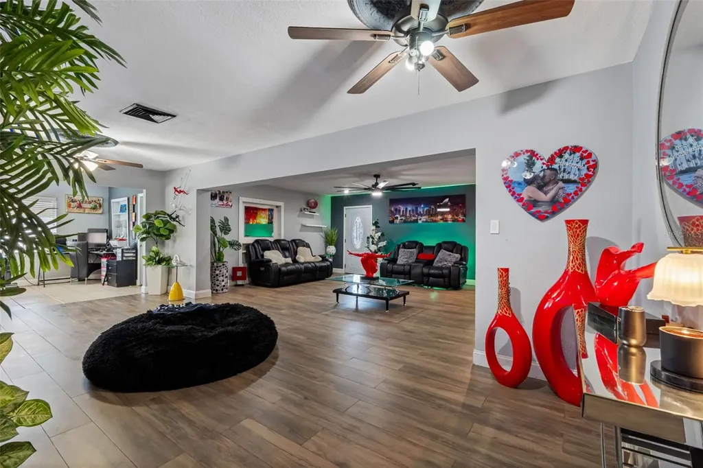 5515 Lake Le Clare Road Lutz FL 33558
