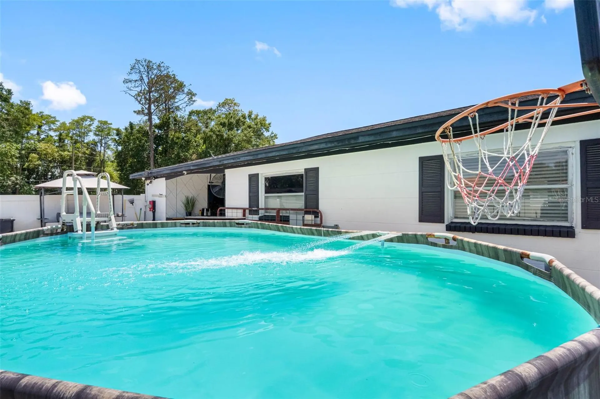 5515 Lake Le Clare Road Lutz FL 33558