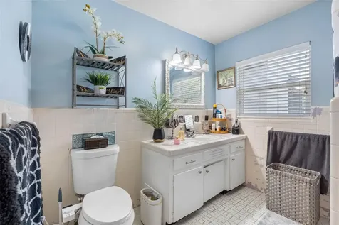 5515 Lake Le Clare Road Lutz FL 33558