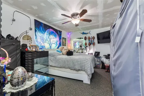 5515 Lake Le Clare Road Lutz FL 33558