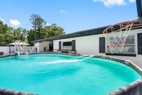 5515 Lake Le Clare Road Lutz FL 33558