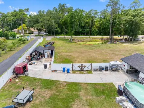 5515 Lake Le Clare Road Lutz FL 33558