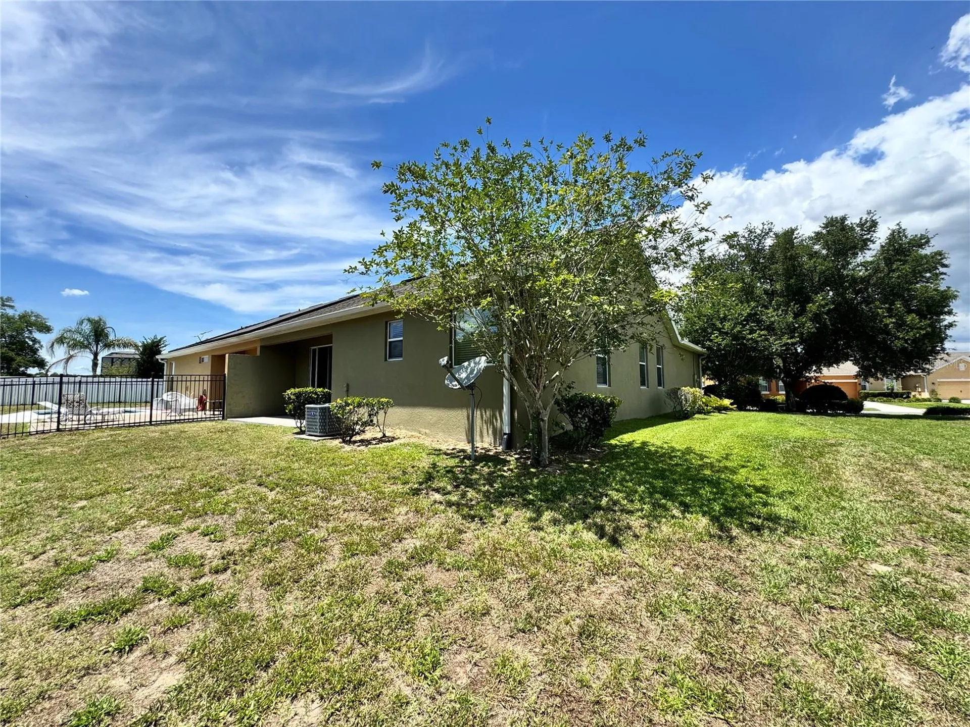 764 Chacall Loop Mount Dora FL 32757