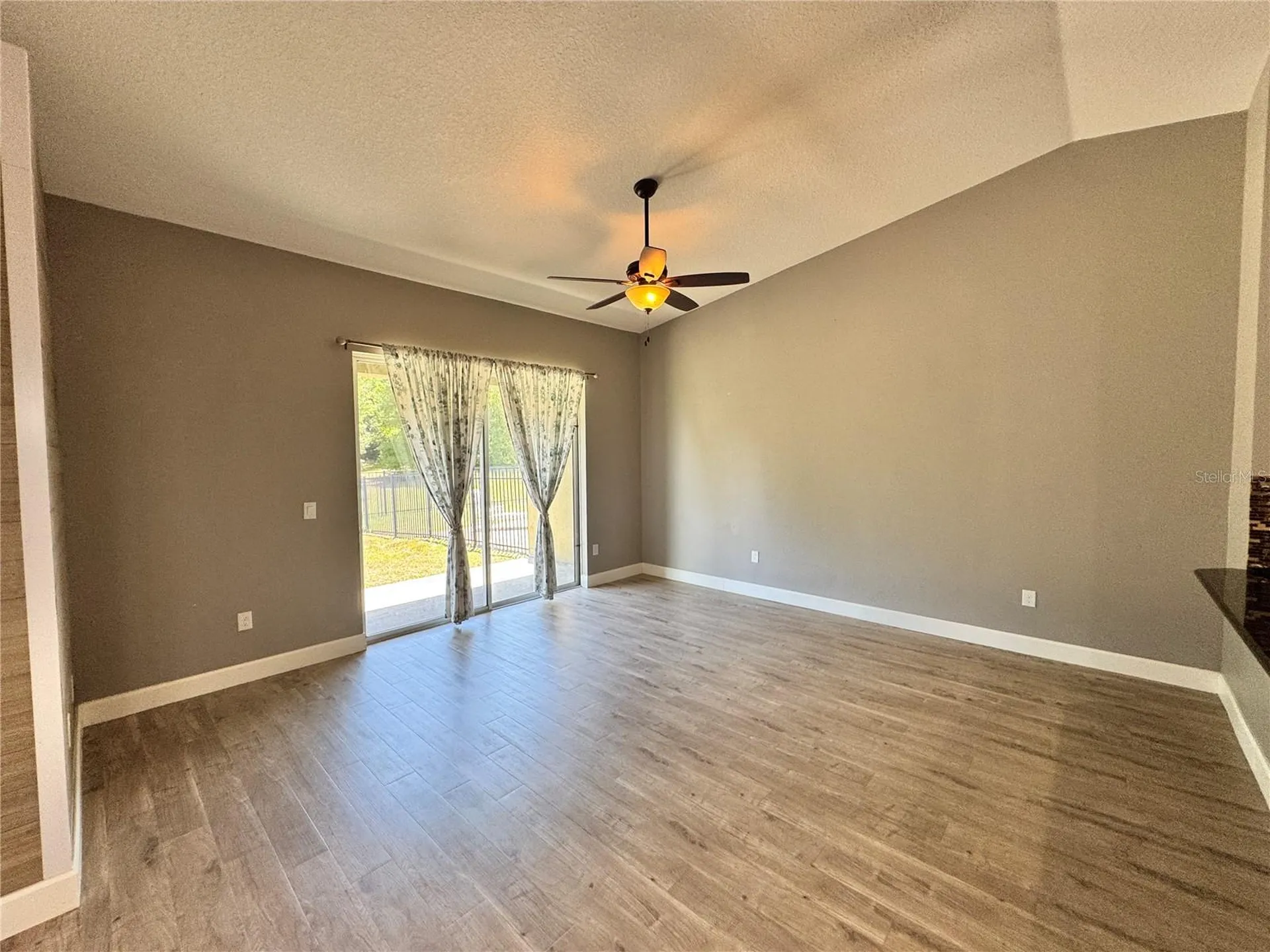 764 Chacall Loop Mount Dora FL 32757