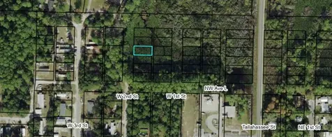1308 W 2nd Street Carrabelle FL 32322