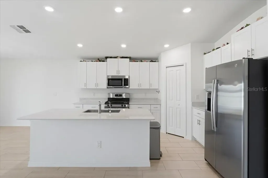 35029 Brackett Bend Zephyrhills FL 33541