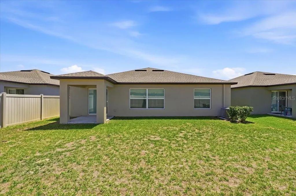 35029 Brackett Bend Zephyrhills FL 33541
