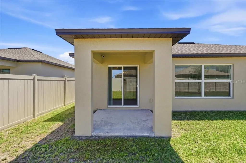 35029 Brackett Bend Zephyrhills FL 33541