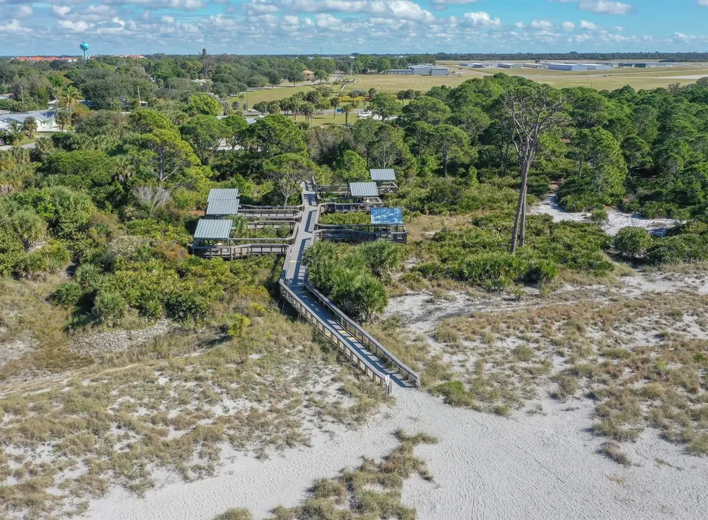 217 Airport Avenue W Venice FL 34285