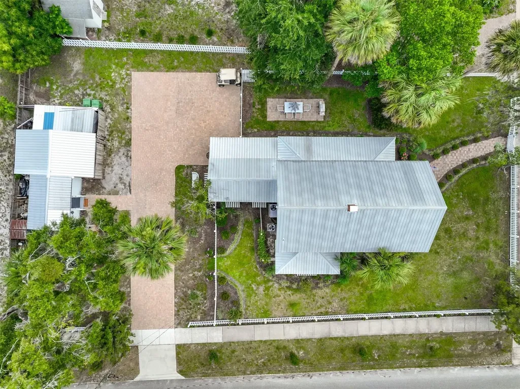 220 S 4th Street Palatka FL 32177