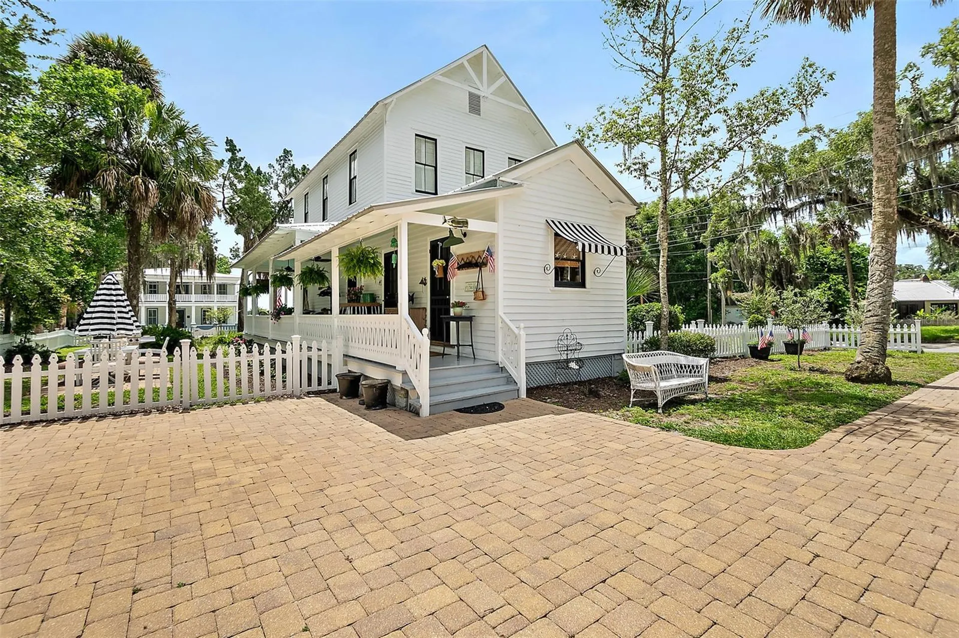 220 S 4th Street Palatka FL 32177