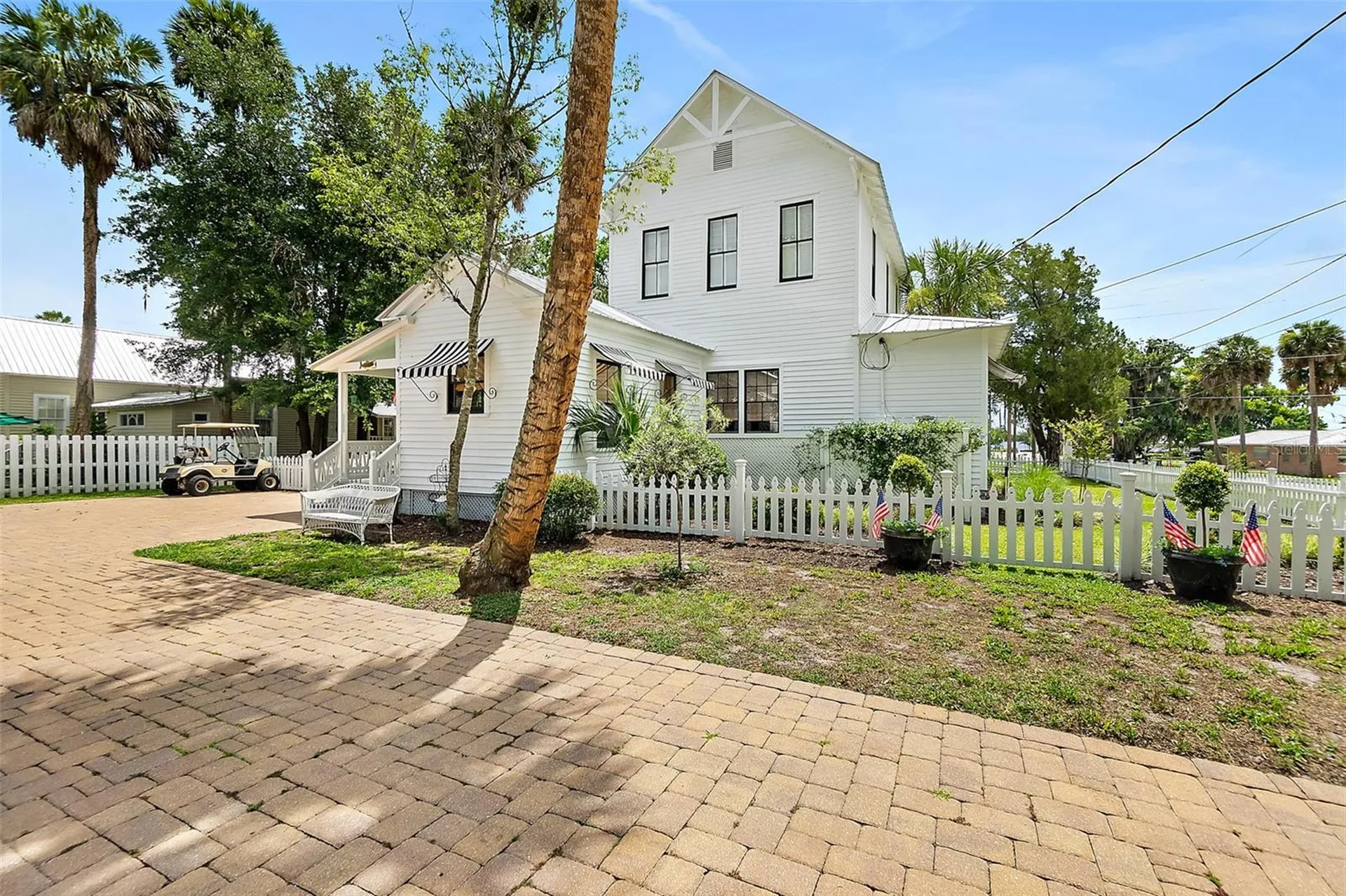 220 S 4th Street Palatka FL 32177