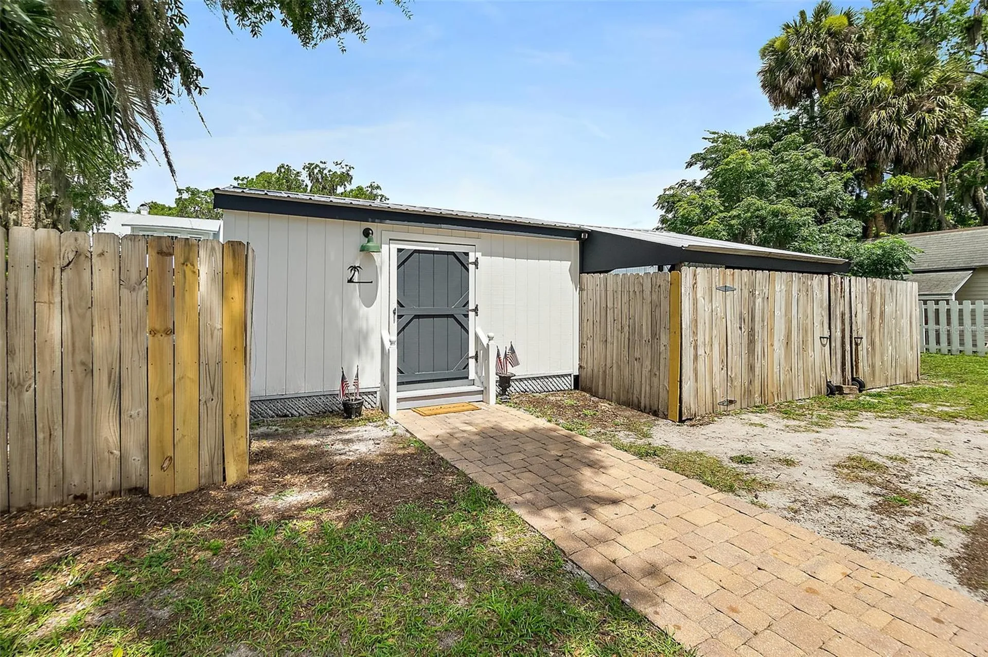 220 S 4th Street Palatka FL 32177