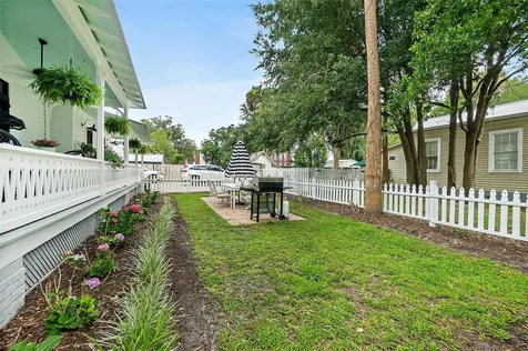 220 S 4th Street Palatka FL 32177