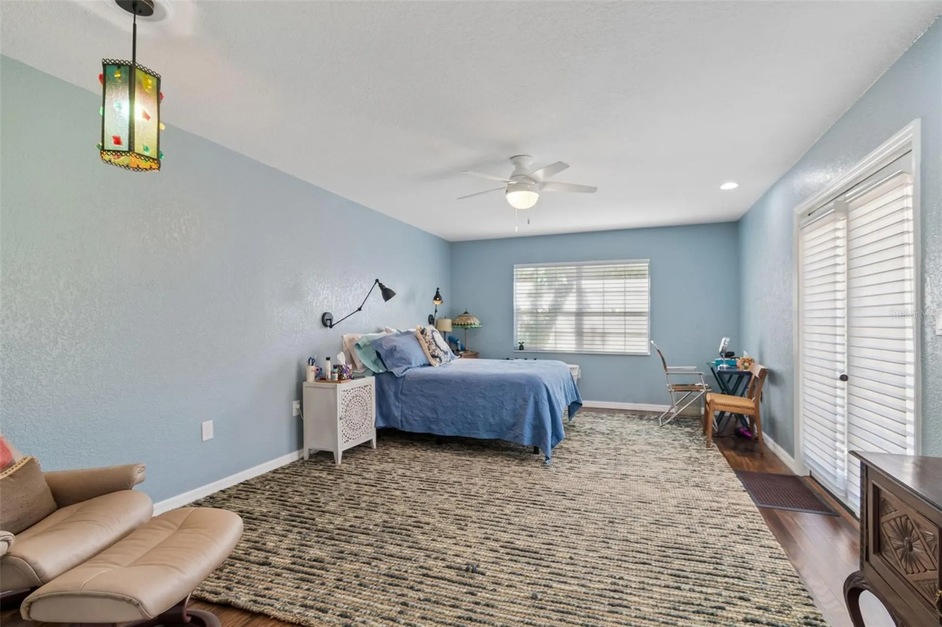 538 Oleander Way S St Petersburg FL 33707
