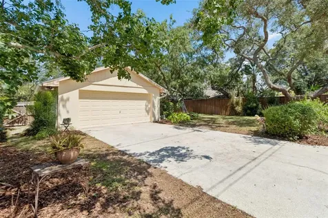 538 Oleander Way S St Petersburg FL 33707