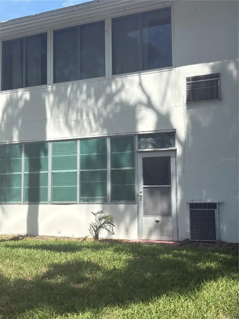 200 Glennes Lane Dunedin FL 34698