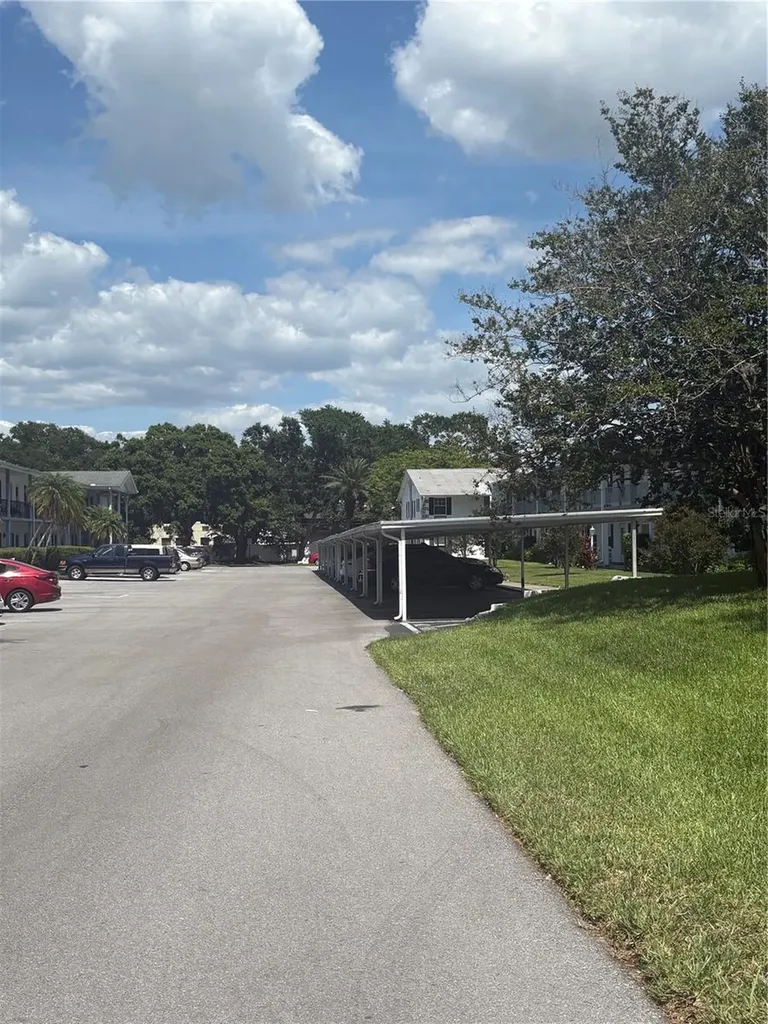 200 Glennes Lane Dunedin FL 34698