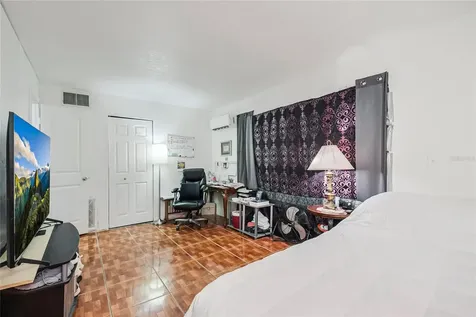 4671 Vergara Court Orlando FL 32811