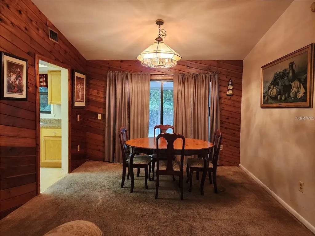 913 Russell Avenue Inverness FL 34453