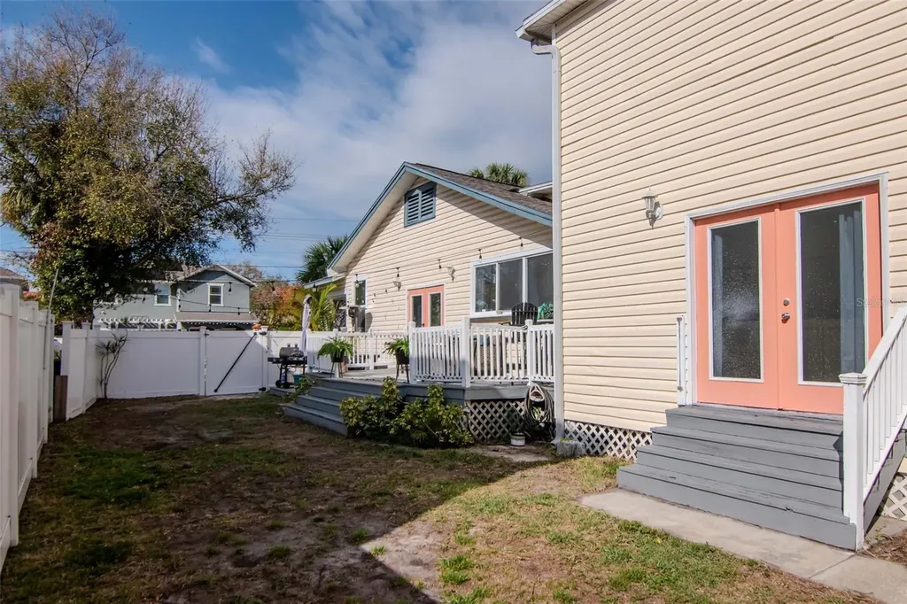 5802 S 3rd Street Tampa FL 33611