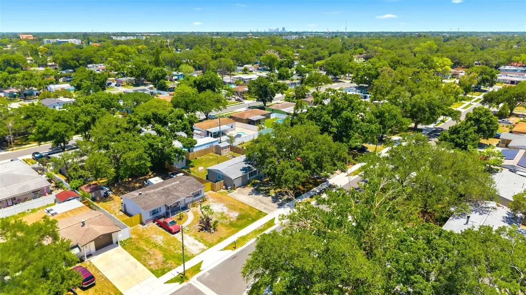 8461 56th Street N Pinellas Park FL 33781