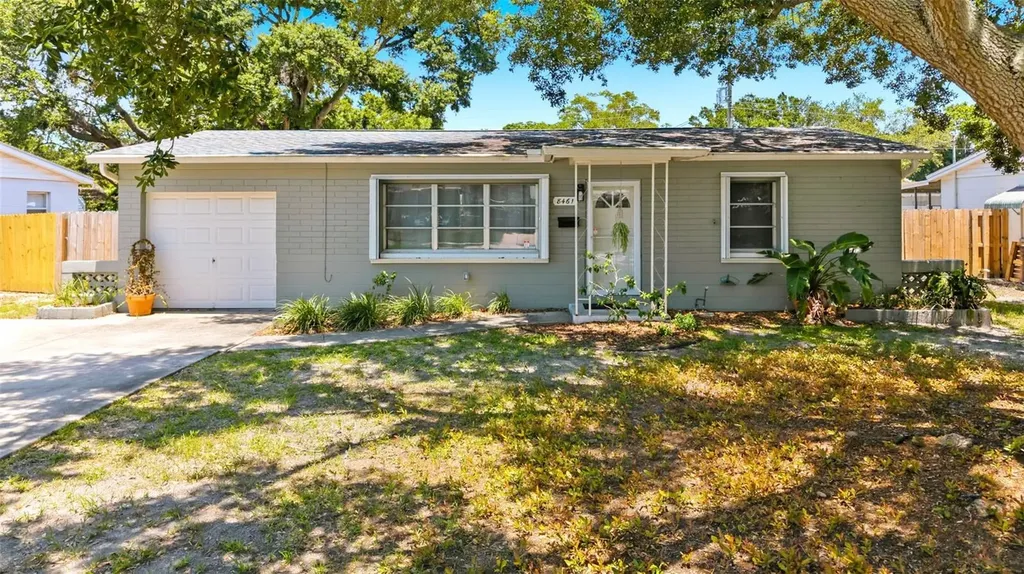 8461 56th Street N Pinellas Park FL 33781