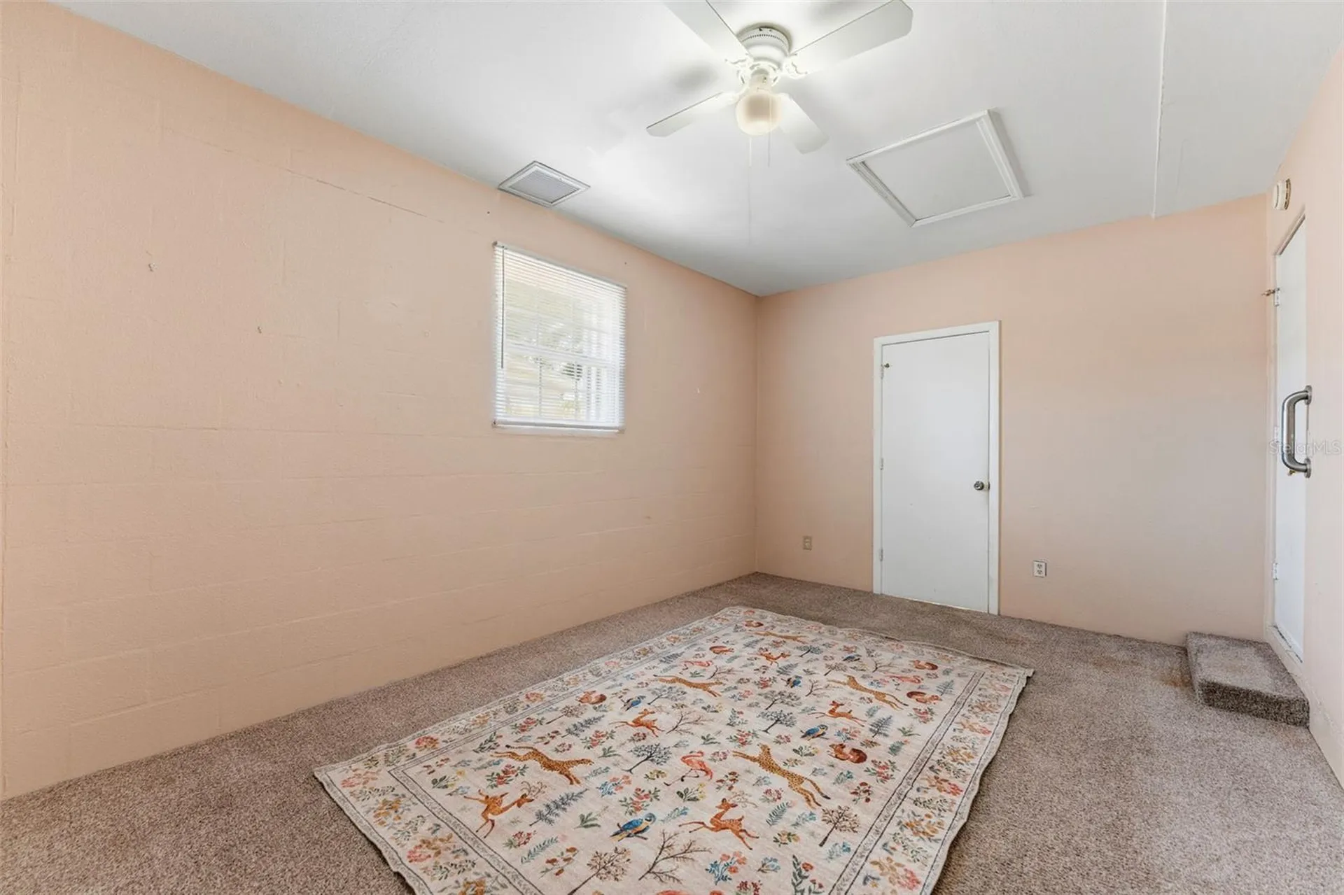8461 56th Street N Pinellas Park FL 33781