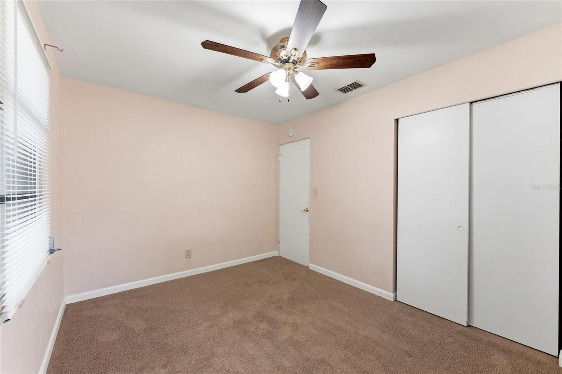 8461 56th Street N Pinellas Park FL 33781