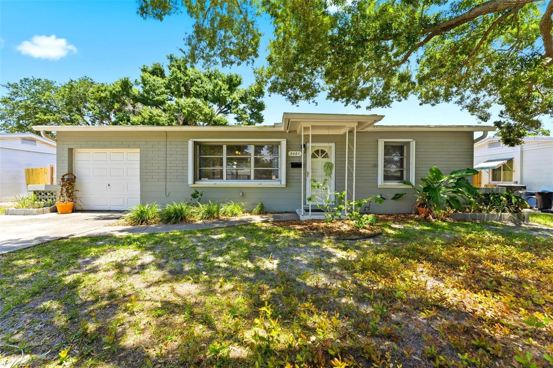 8461 56th Street N Pinellas Park FL 33781