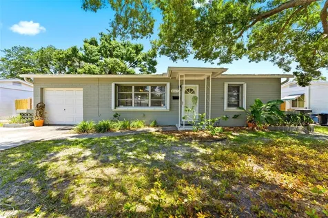 8461 56th Street N Pinellas Park FL 33781