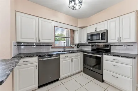 8461 56th Street N Pinellas Park FL 33781