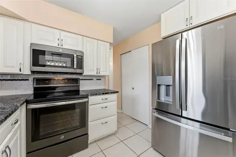 8461 56th Street N Pinellas Park FL 33781