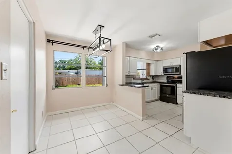 8461 56th Street N Pinellas Park FL 33781
