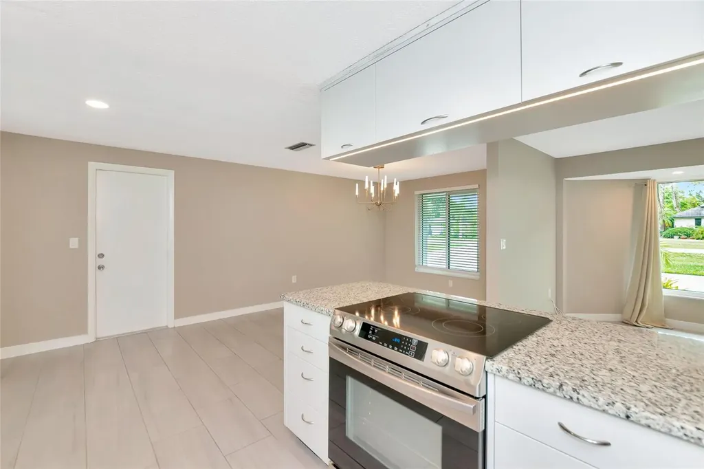 6211 Canary Street Sarasota FL 34241
