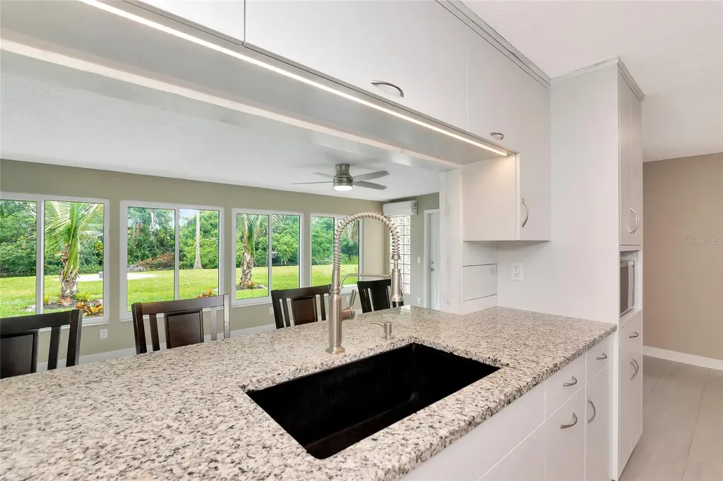 6211 Canary Street Sarasota FL 34241