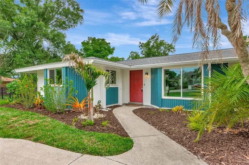 6211 Canary Street Sarasota FL 34241