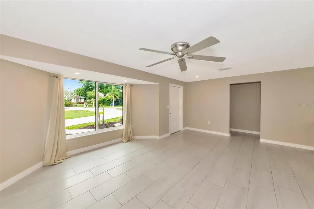 6211 Canary Street Sarasota FL 34241