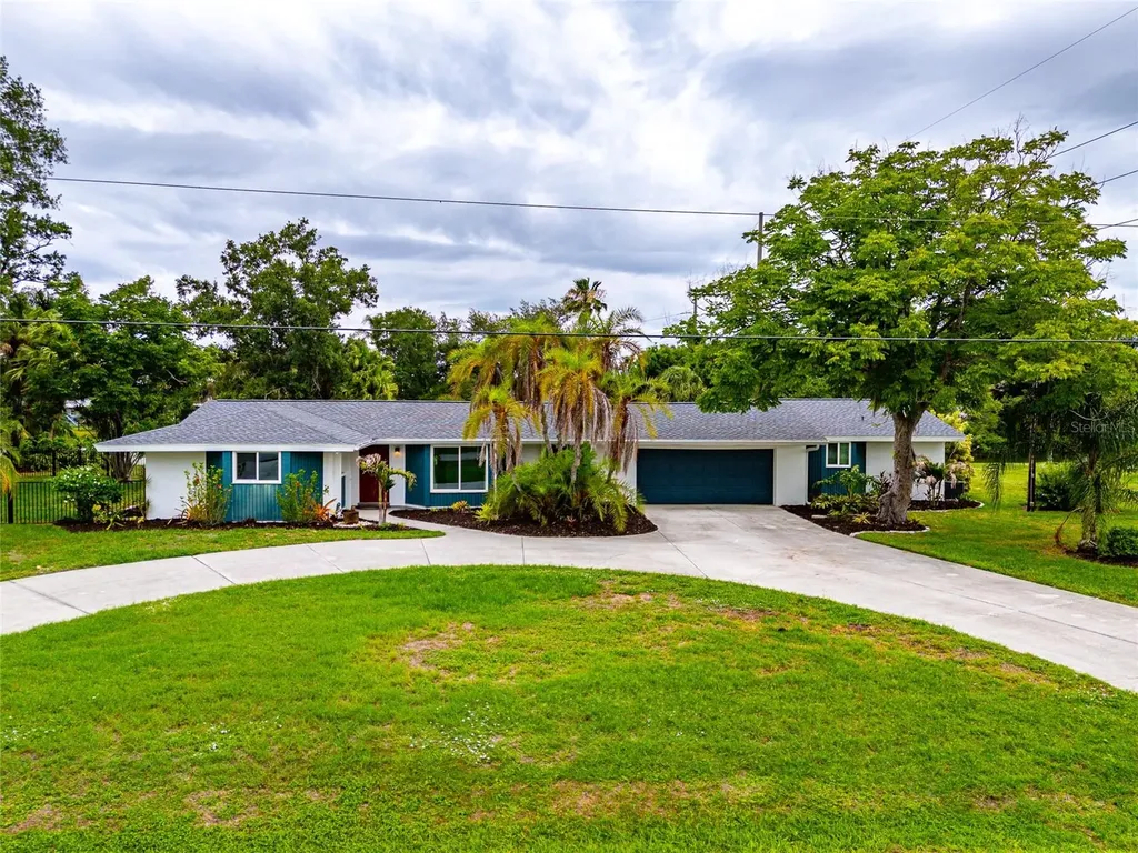 6211 Canary Street Sarasota FL 34241