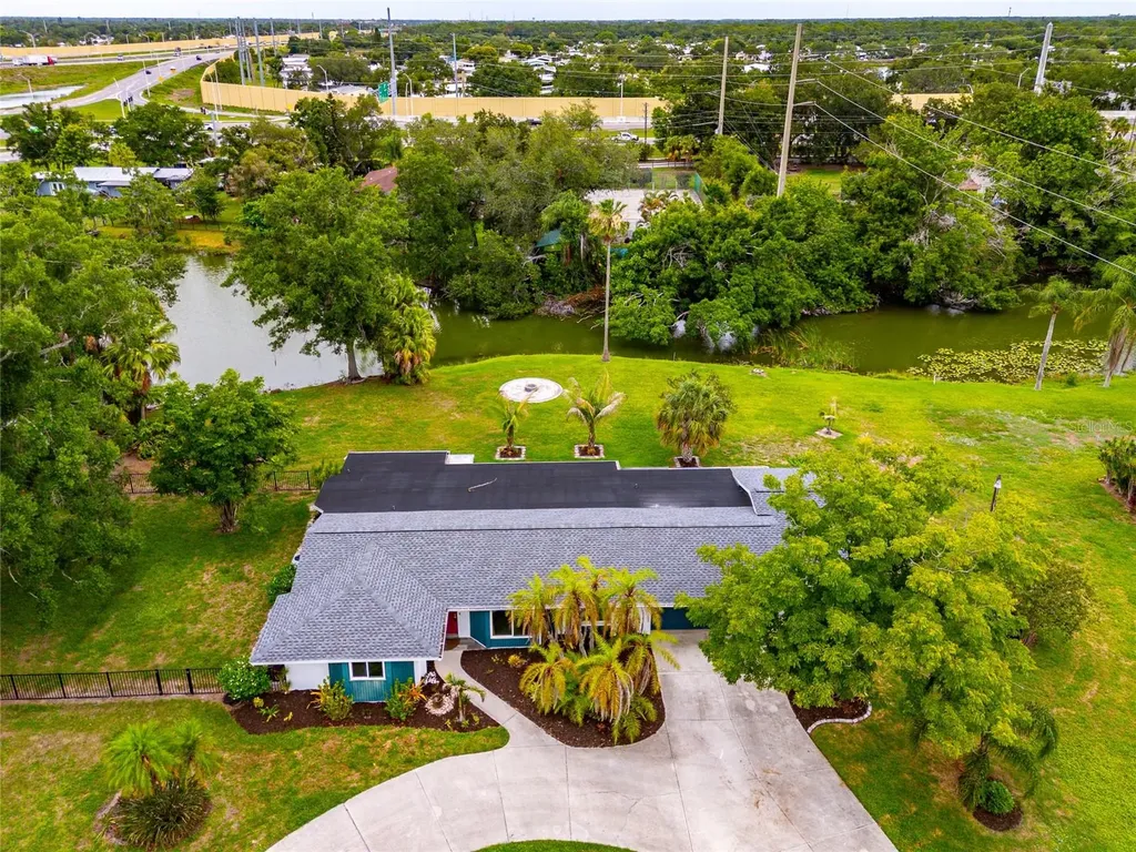 6211 Canary Street Sarasota FL 34241