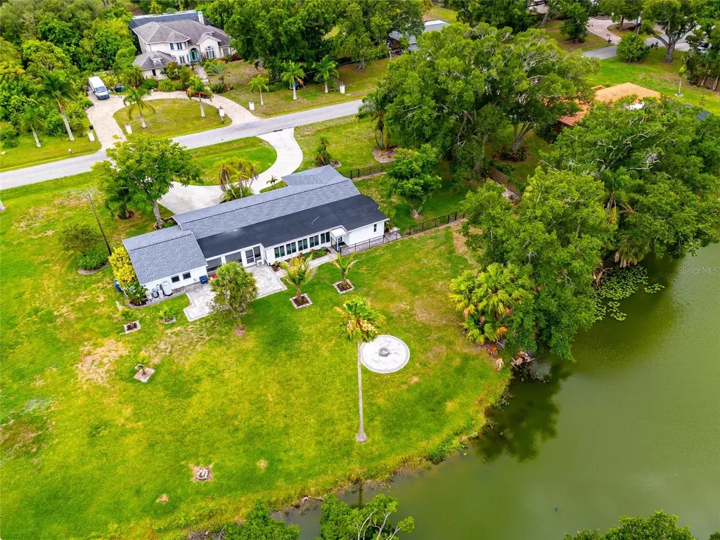 6211 Canary Street Sarasota FL 34241