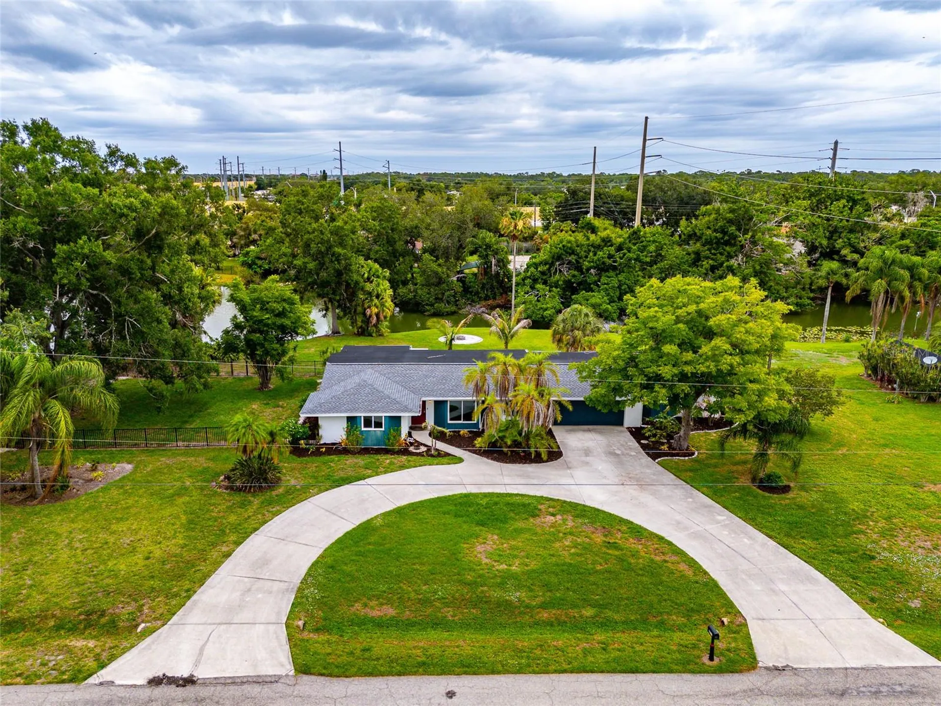 6211 Canary Street Sarasota FL 34241