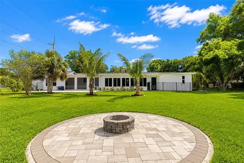 6211 Canary Street Sarasota FL 34241