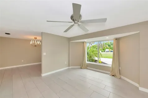 6211 Canary Street Sarasota FL 34241