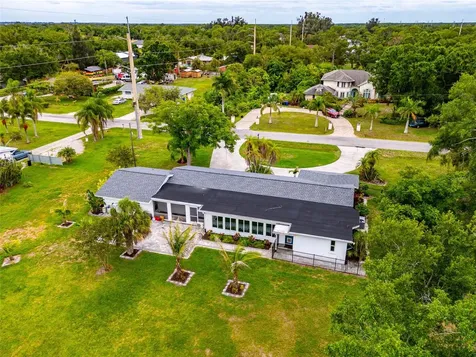 6211 Canary Street Sarasota FL 34241