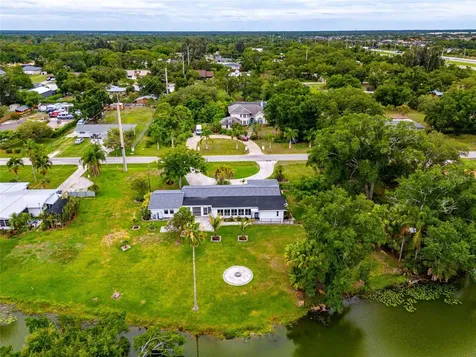 6211 Canary Street Sarasota FL 34241