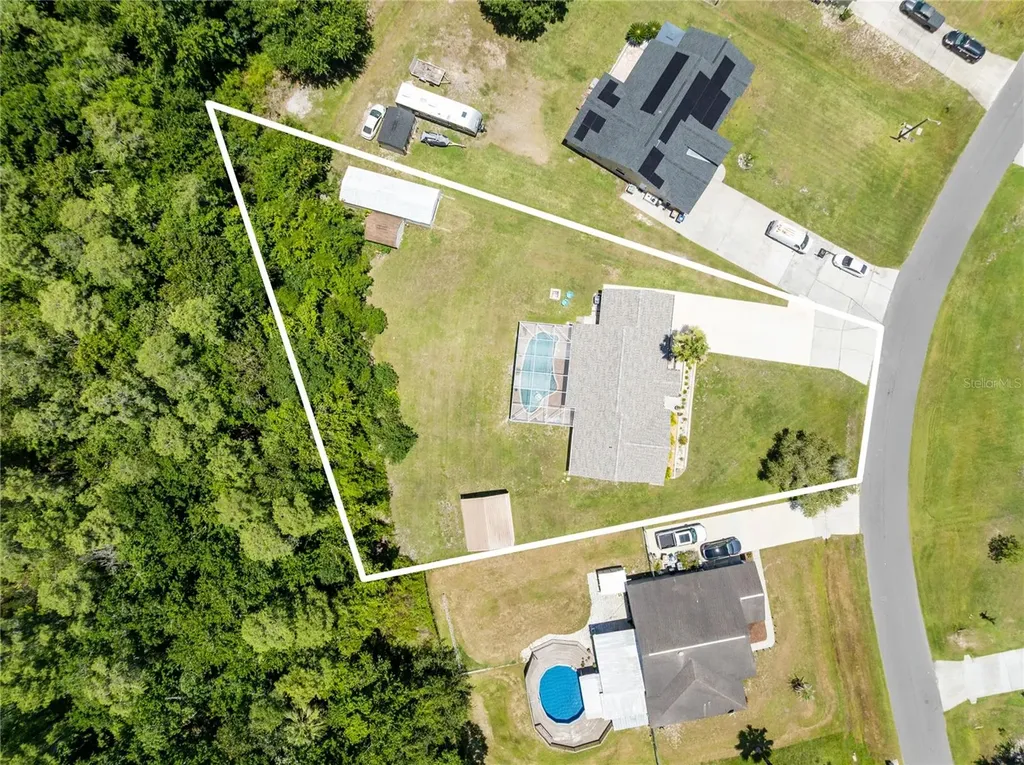 3951 Santa Barbara Road Kissimmee FL 34746